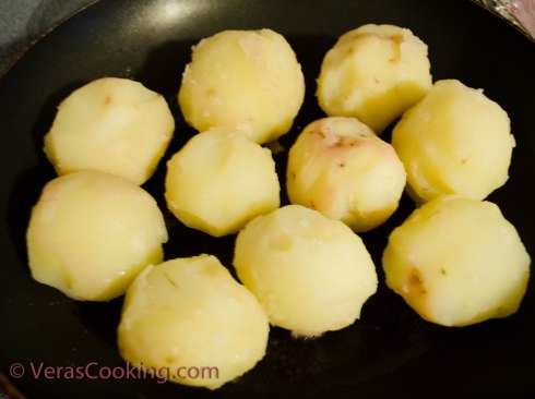 Pan-roasted potatoes (2 of 7)